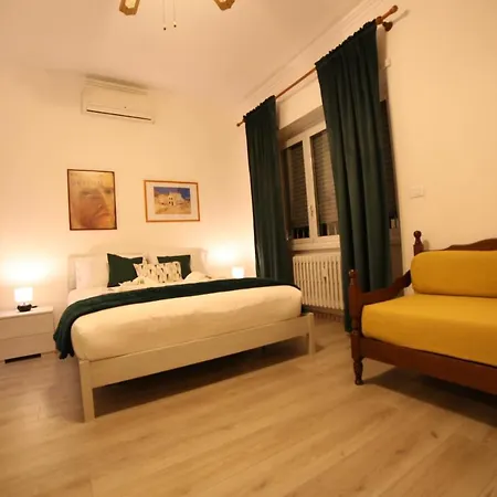 Pensión Appia Antica 4*