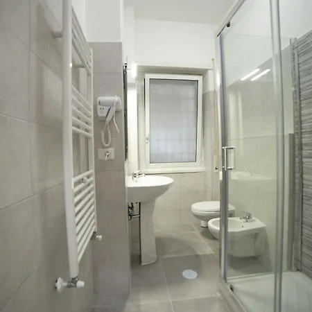 Appia Antica Pensión 4*