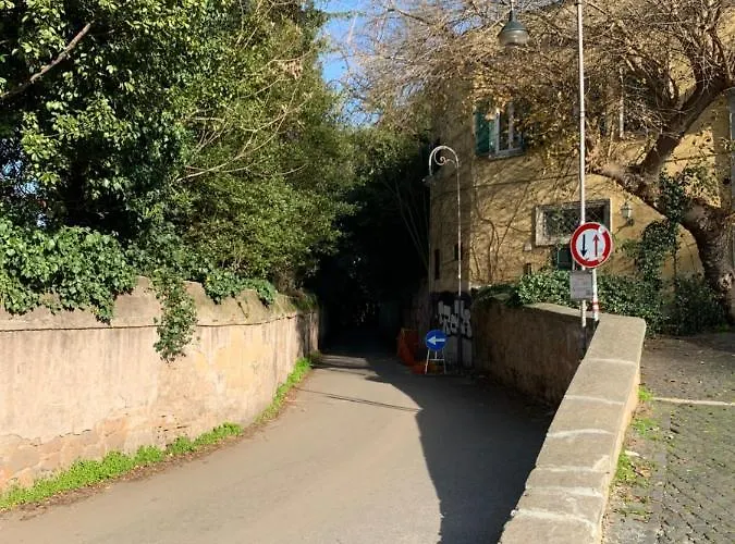 بيت ضيافة Appia Antica 4*