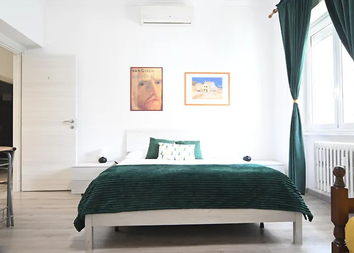 بيت ضيافة Appia Antica 4*