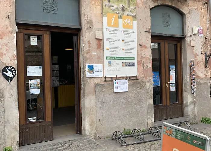 Appia Antica 4* روما